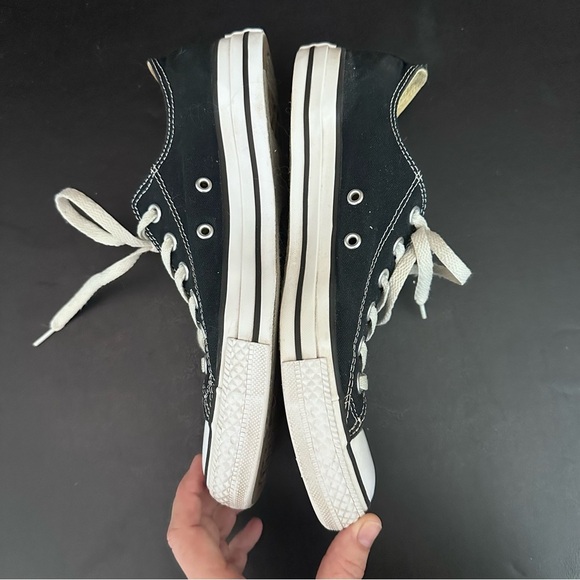 Converse All Star Casual Lace Up Low Ox Sneakers Black Women’s 9 Men’s 7 - Picture 7 of 9